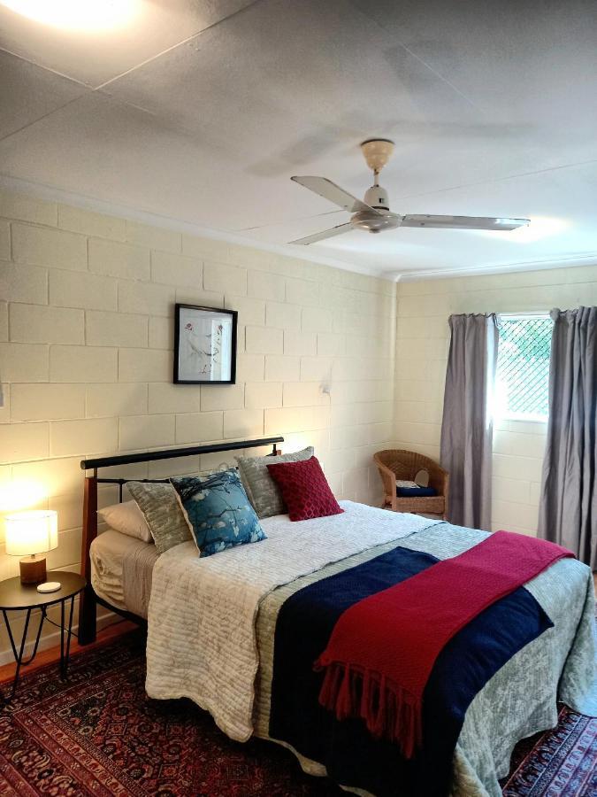 J & Ella's House - 2 Bedroom, 2 Bathroom Holiday home *