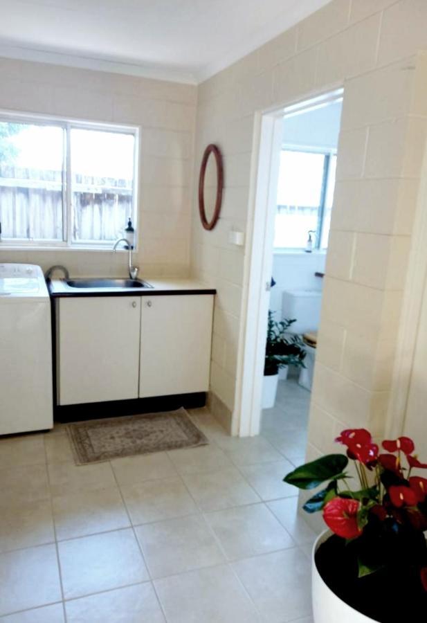 J & Ella's House - 2 Bedroom, 2 Bathroom Cooktown