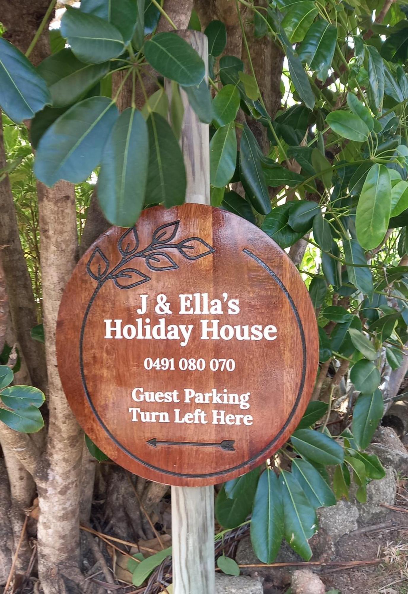 J & Ella's House - 2 Bedroom, 2 Bathroom